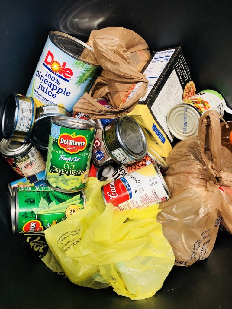 What should I donate to a food drive? Second Harvest